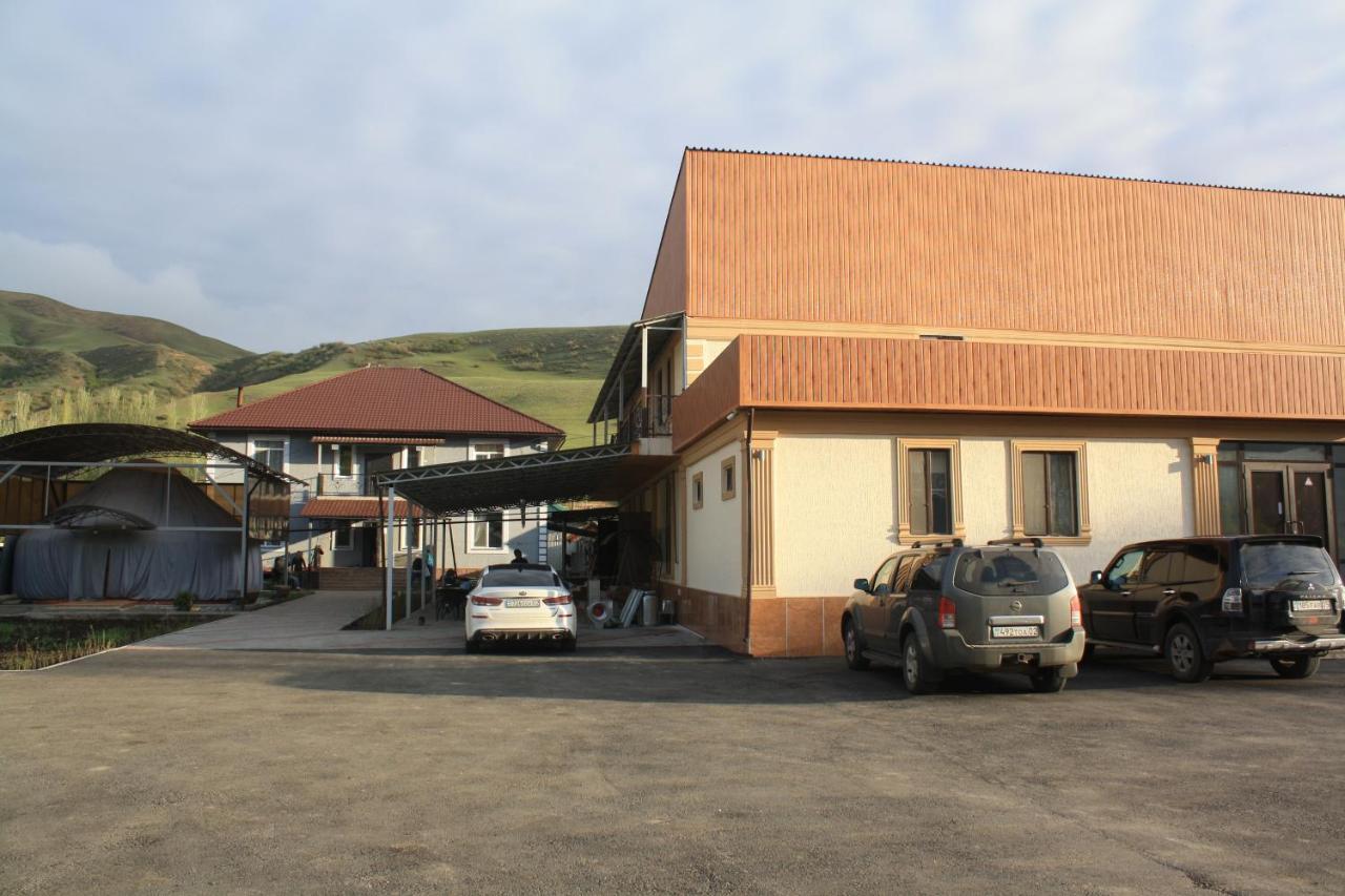 Saty Guest House Exterior foto