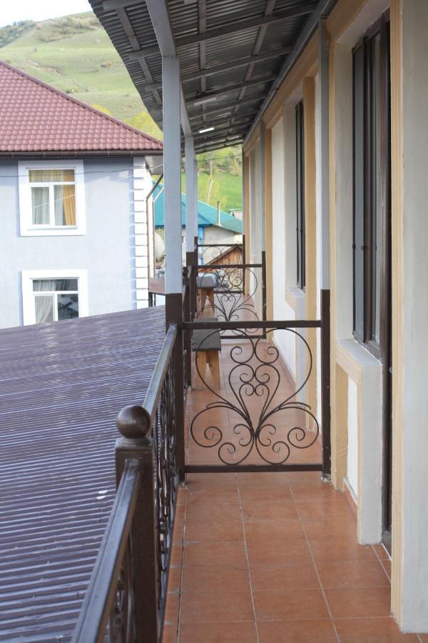 Saty Guest House Exterior foto
