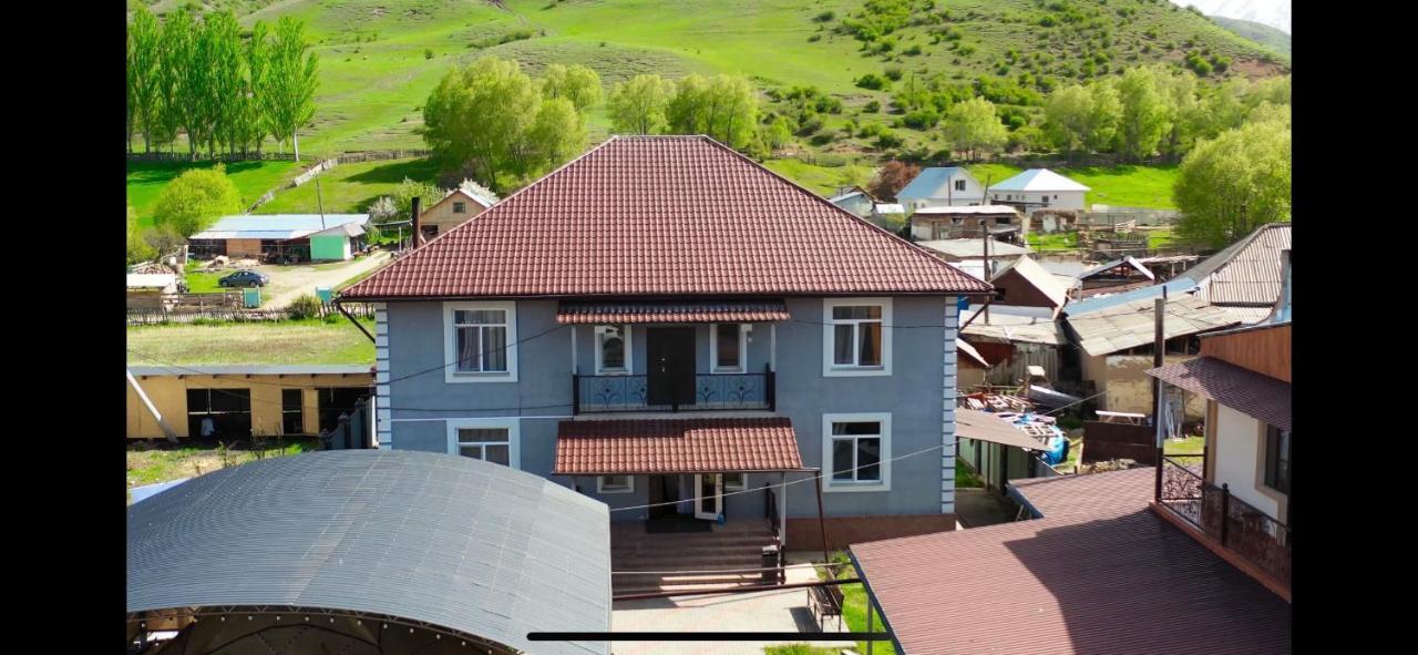 Saty Guest House Exterior foto